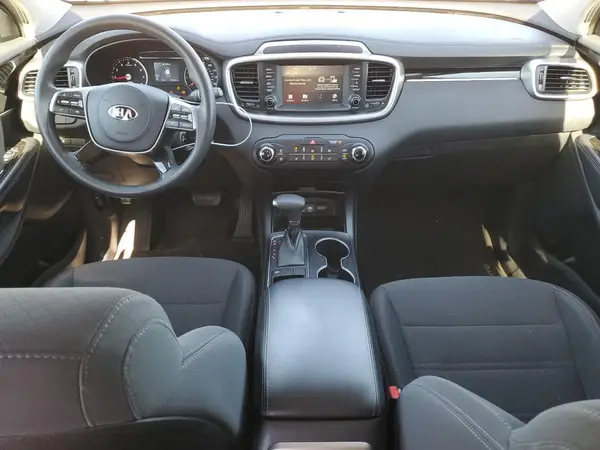 5XYPG4A38KG530837 2019 KIA SORENTO - Image 8