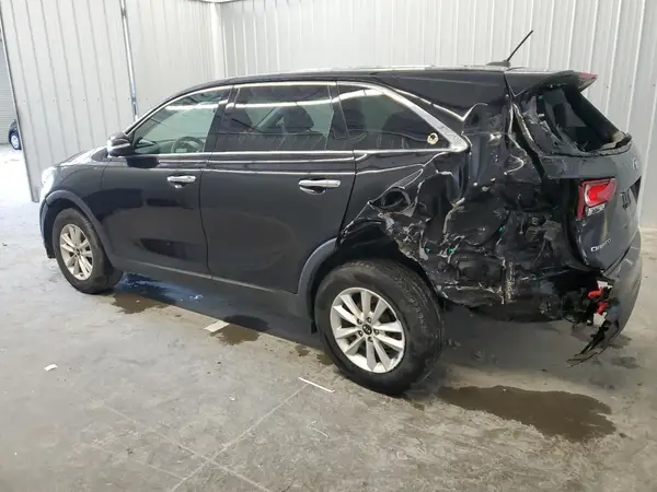5XYPG4A38KG533768 2019 KIA SORENTO - Image 2