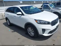 5XYPG4A38KG550585 2019 KIA SORENTO