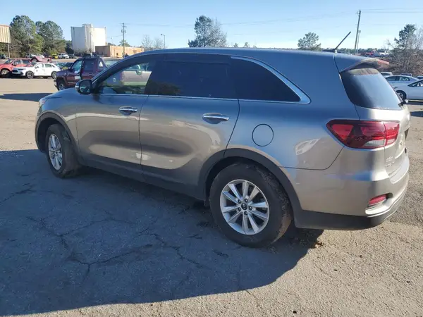 5XYPG4A38KG551378 2019 KIA SORENTO - Image 2