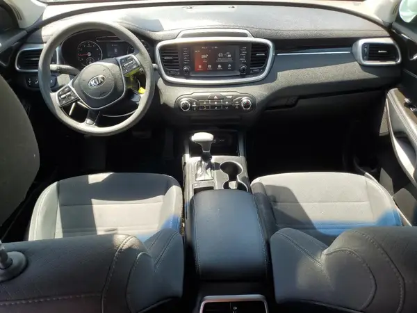 5XYPG4A38KG551428 2019 KIA SORENTO - Image 8
