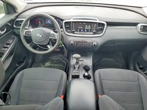 5XYPG4A38KG553146 2019 KIA SORENTO - Image 8
