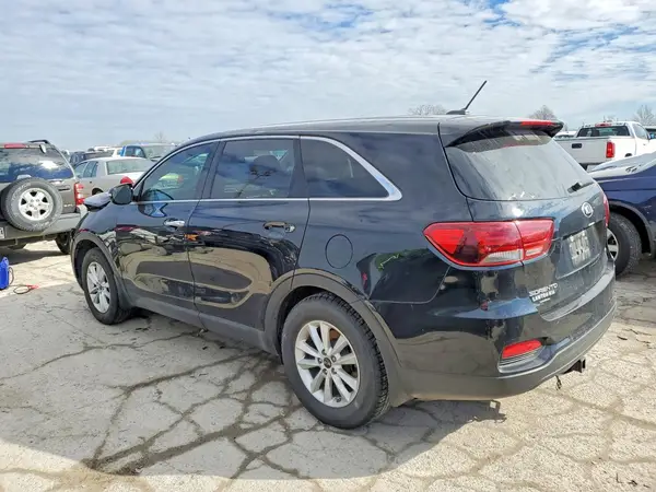 5XYPG4A38KG567189 2019 KIA SORENTO - Image 2