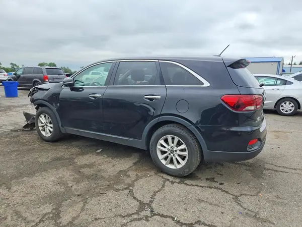 5XYPG4A38KG575969 2019 KIA SORENTO - Image 2