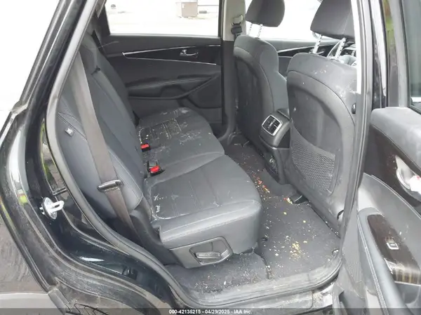 5XYPG4A38KG576667 2019 KIA SORENTO - Image 8