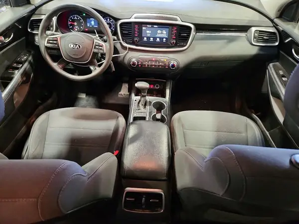 5XYPG4A38KG577060 2019 KIA SORENTO - Image 8