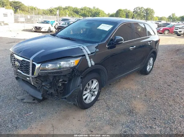 5XYPG4A38KG578578 2019 KIA SORENTO - Image 2