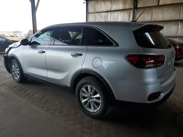 5XYPG4A38KG579987 2019 KIA SORENTO - Image 2