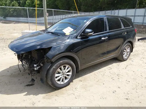 5XYPG4A38KG581920 2019 KIA SORENTO - Image 2