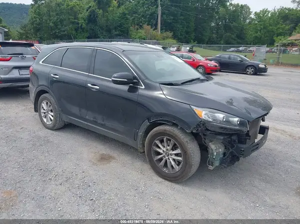 5XYPG4A38KG582887 2019 KIA SORENTO - Image 1