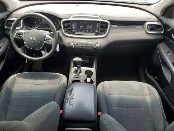 5XYPG4A38KG583781 2019 KIA SORENTO - Image 8