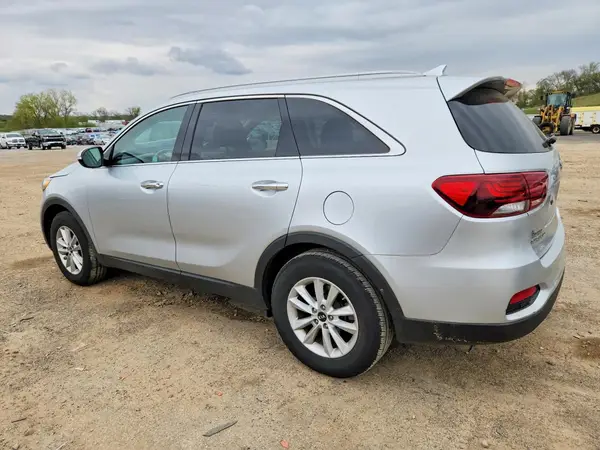 5XYPG4A38KG590150 2019 KIA SORENTO - Image 2