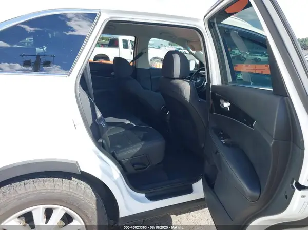 5XYPG4A38KG590441 2019 KIA SORENTO - Image 8