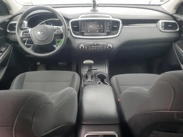 5XYPG4A38KG594229 2019 KIA SORENTO - Image 8