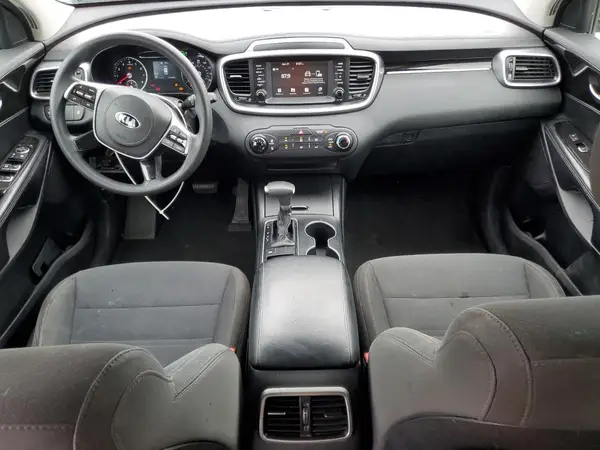 5XYPG4A38KG597115 2019 KIA SORENTO - Image 8