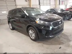 5XYPG4A38KG597812 2019 KIA SORENTO