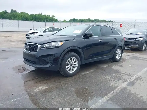 5XYPG4A38LG628283 2020 KIA SORENTO - Image 2