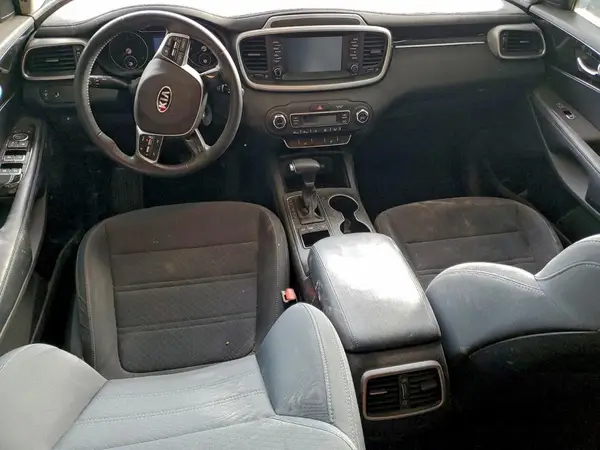 5XYPG4A38LG633015 2020 KIA SORENTO - Image 8