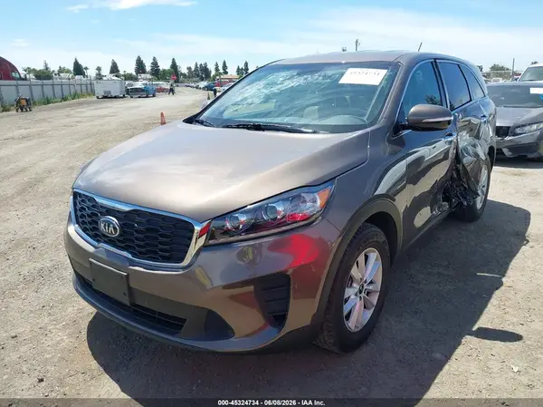 5XYPG4A38LG635864 2020 KIA SORENTO - Image 2