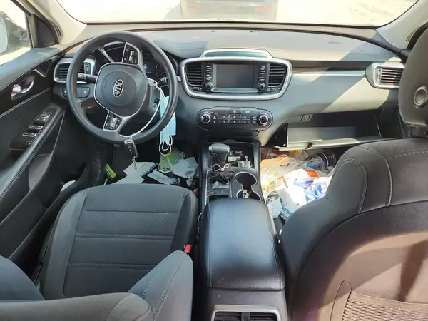 5XYPG4A38LG646525 2020 KIA SORENTO - Image 8