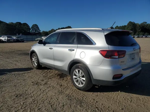 5XYPG4A38LG659789 2020 KIA SORENTO - Image 2