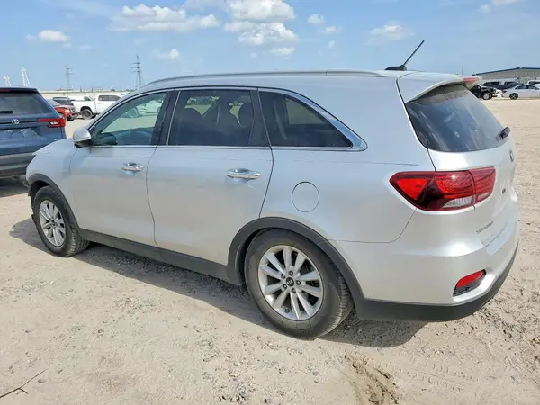 5XYPG4A38LG660425 2020 KIA SORENTO - Image 2