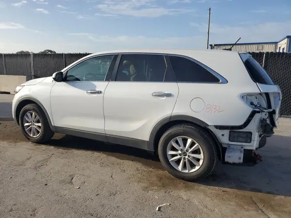5XYPG4A38LG665639 2020 KIA SORENTO - Image 2