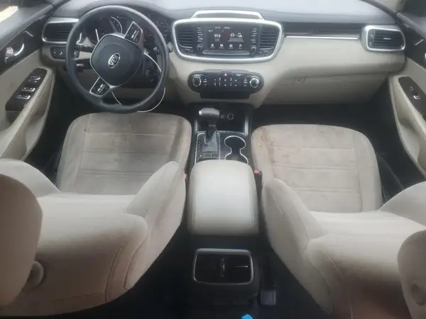 5XYPG4A38LG670582 2020 KIA SORENTO - Image 8