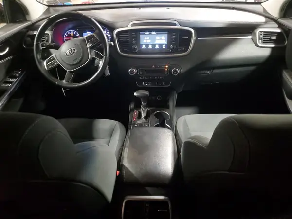 5XYPG4A38LG682375 2020 KIA SORENTO - Image 8