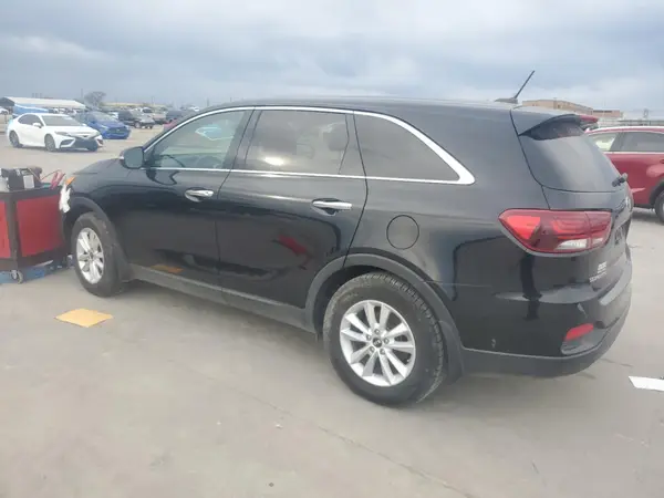 5XYPG4A38LG684529 2020 KIA SORENTO - Image 2
