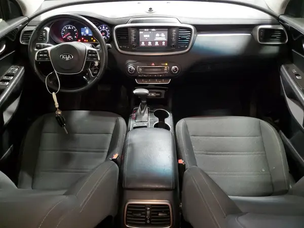 5XYPG4A38LG686197 2020 KIA SORENTO - Image 8