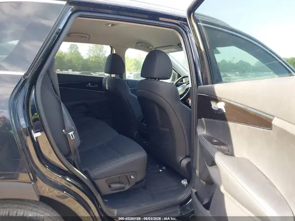 5XYPG4A38LG691691 2020 KIA SORENTO - Image 8