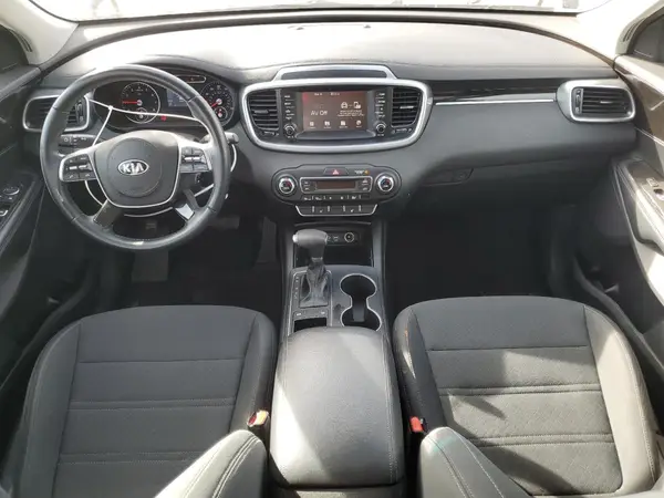 5XYPG4A38LG696504 2020 KIA SORENTO - Image 8