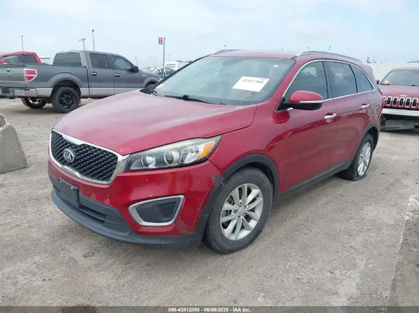 5XYPG4A39GG011545 2016 KIA SORENTO - Image 2