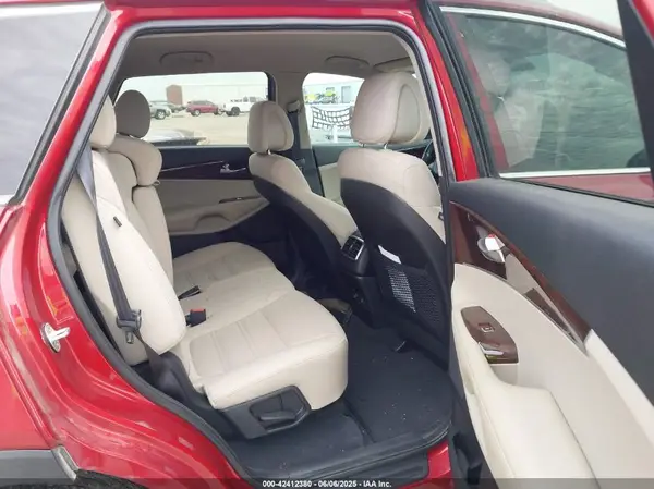 5XYPG4A39GG011545 2016 KIA SORENTO - Image 8