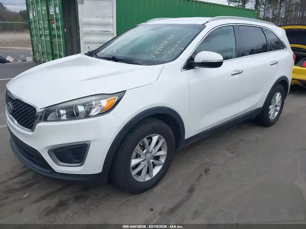 5XYPG4A39GG014218 2016 KIA SORENTO - Image 2