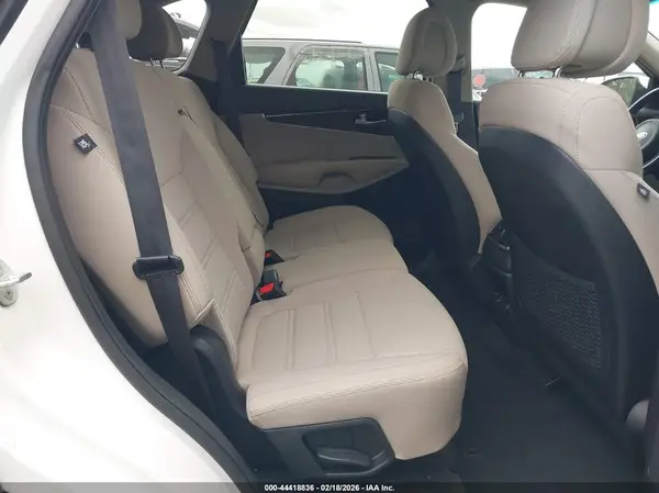 5XYPG4A39GG014218 2016 KIA SORENTO - Image 8