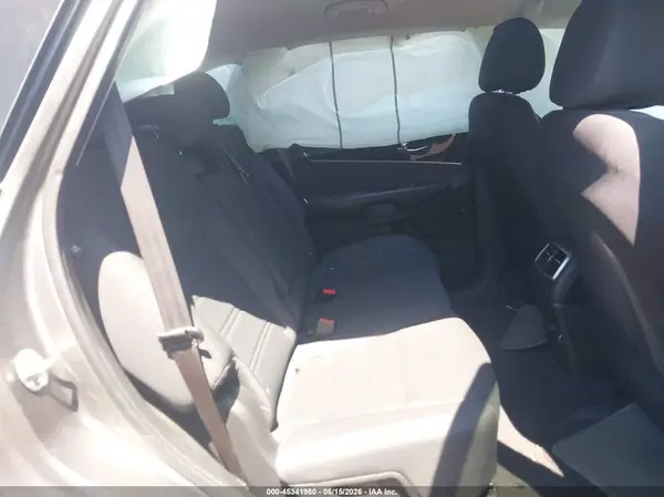 5XYPG4A39GG018933 2016 KIA SORENTO - Image 8