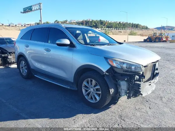 5XYPG4A39GG019757 2016 KIA SORENTO - Image 1
