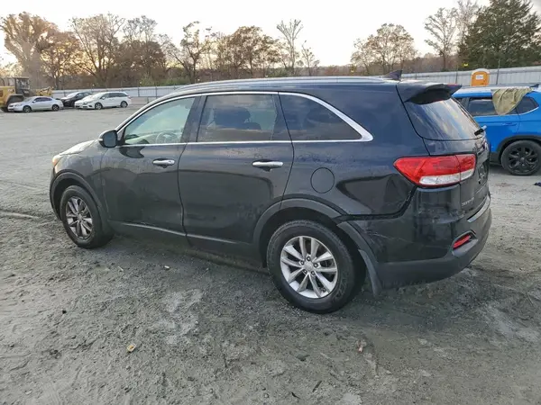 5XYPG4A39GG029477 2016 KIA SORENTO - Image 2