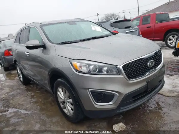 5XYPG4A39GG032489 2016 KIA SORENTO - Image 1