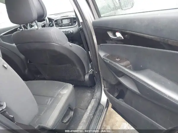 5XYPG4A39GG032489 2016 KIA SORENTO - Image 8