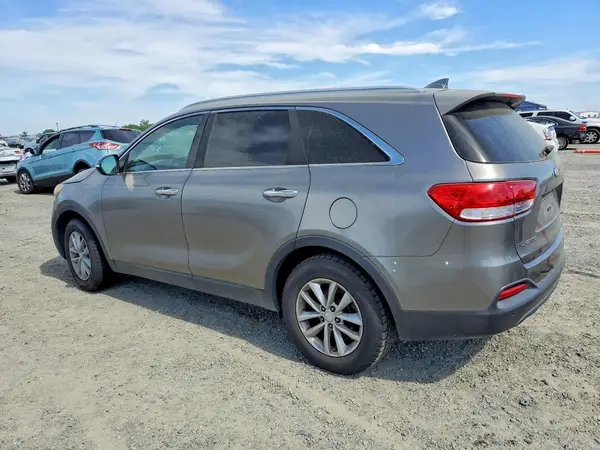5XYPG4A39GG035683 2016 KIA SORENTO - Image 2