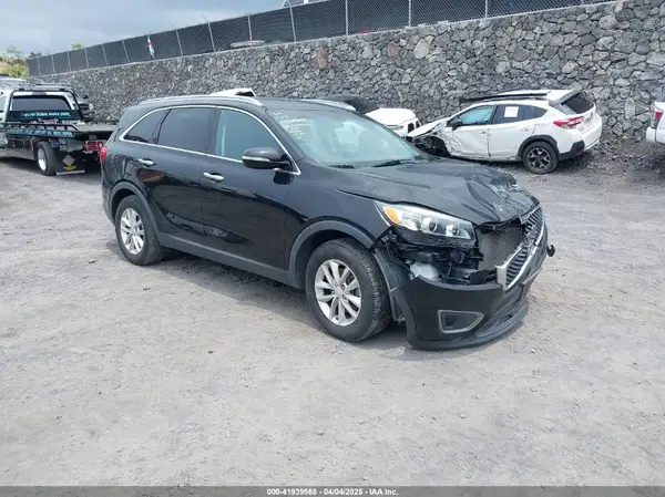 5XYPG4A39GG038566 2016 KIA SORENTO - Image 1