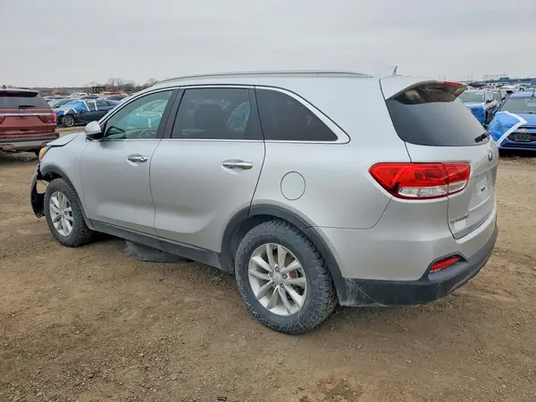 5XYPG4A39GG044335 2016 KIA SORENTO - Image 2