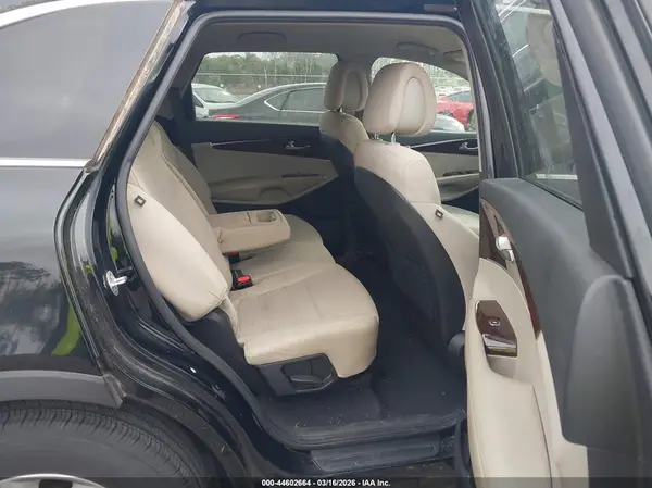 5XYPG4A39GG051673 2016 KIA SORENTO - Image 8