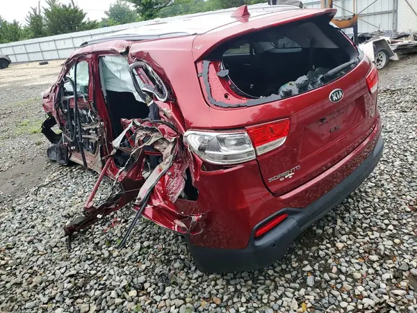 5XYPG4A39GG055528 2016 KIA SORENTO - Image 2