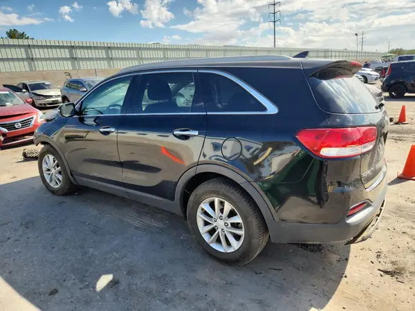 5XYPG4A39GG061300 2016 KIA SORENTO - Image 2