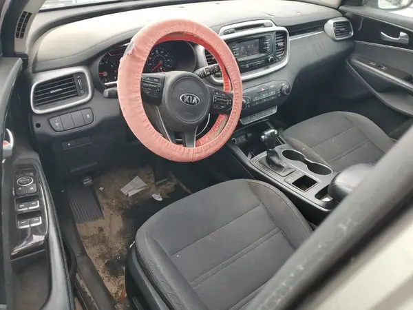 5XYPG4A39GG063354 2016 KIA SORENTO - Image 8