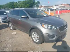 5XYPG4A39GG063824 2016 KIA SORENTO